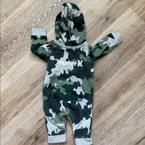 Camo Hurley coverall 6-9 months